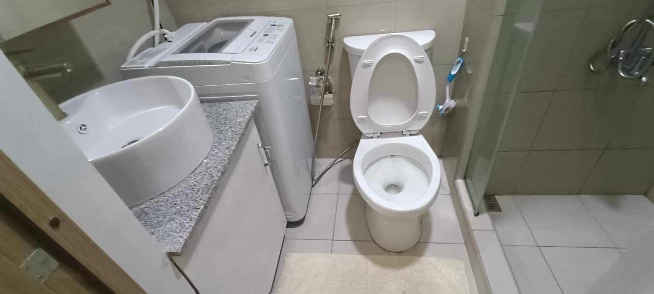 Deluxe Suites Razelles 2 At Shore 2 Residences Tower 1 Pasay Exterior foto